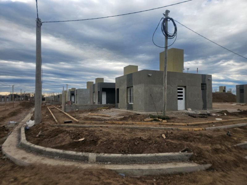 OBRA PÚBLICA: AVANZA LA CONSTRUCCIÓN DE 294 VIVIENDAS EN VILLA MERCEDES