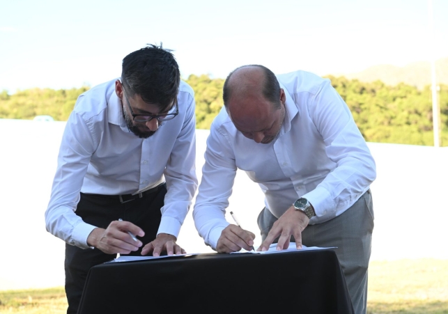 MERLO RENOVÓ EL ACUERDO ‘CONSTRUYENDO CON TU PUEBLO’ Y PROYECTO MÁS OBRAS PÚBLICAS PARA 2026