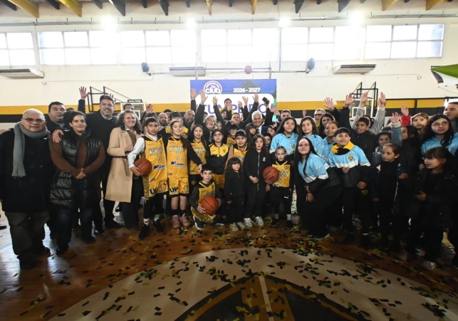 SUEÑO CUMPLIDO: EL CLUB NEWBERY INAUGURÓ UN PLAYÓN TECHADO CON LA PRESENCIA DEL GOBERNADOR